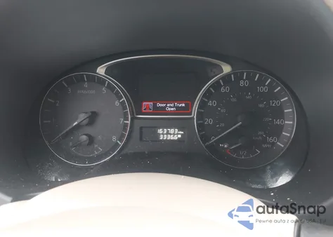 2015 Nissan Altima 2.5 S из США, поврежденный, VIN 1N4AL3AP9FC425528